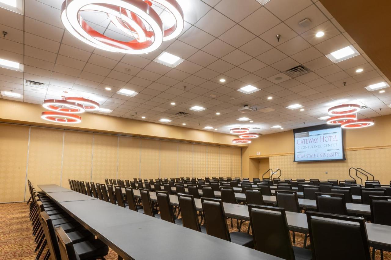 Gateway Hotel And Conference Center Ames Exterior foto