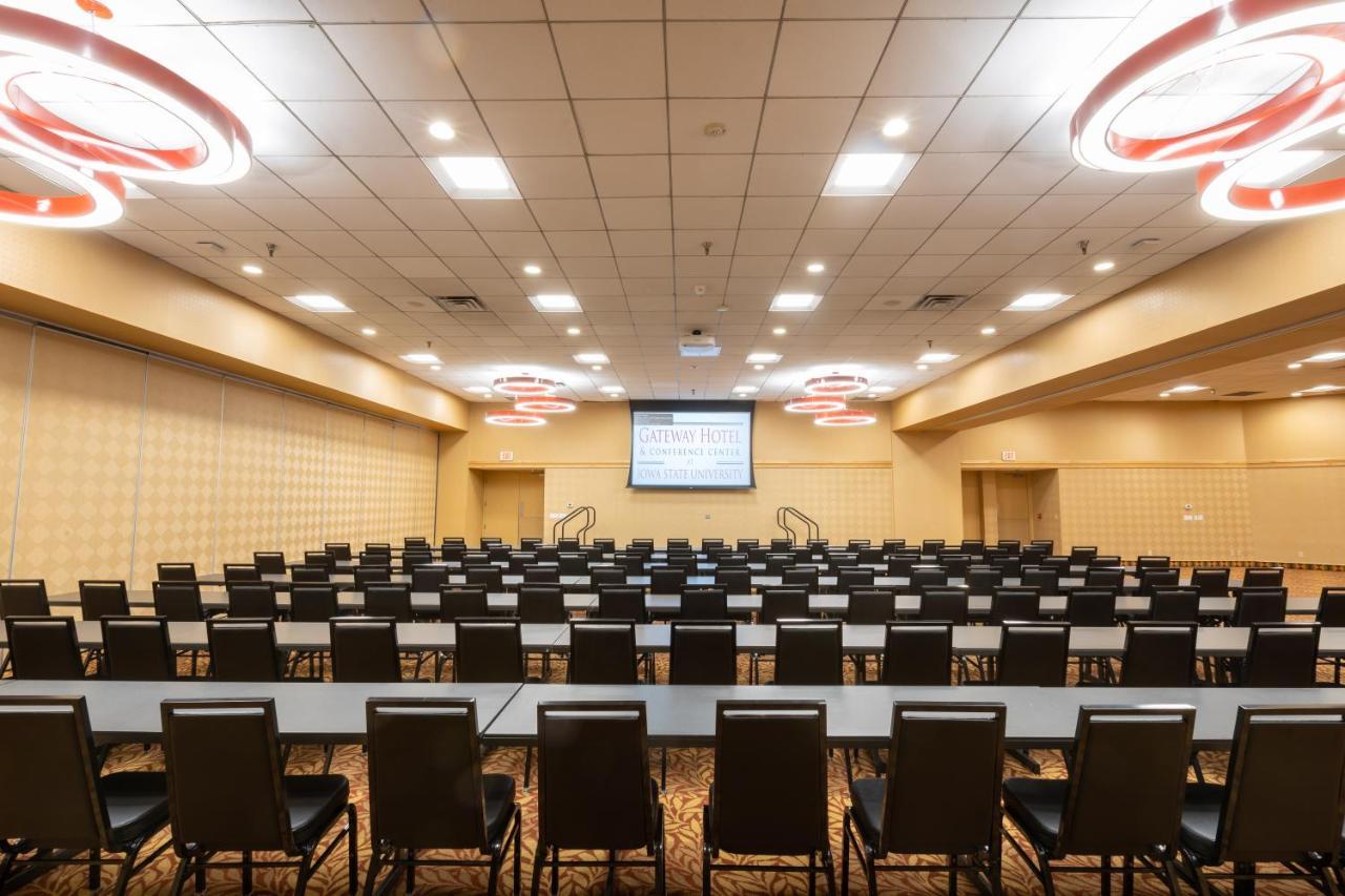 Gateway Hotel And Conference Center Ames Exterior foto