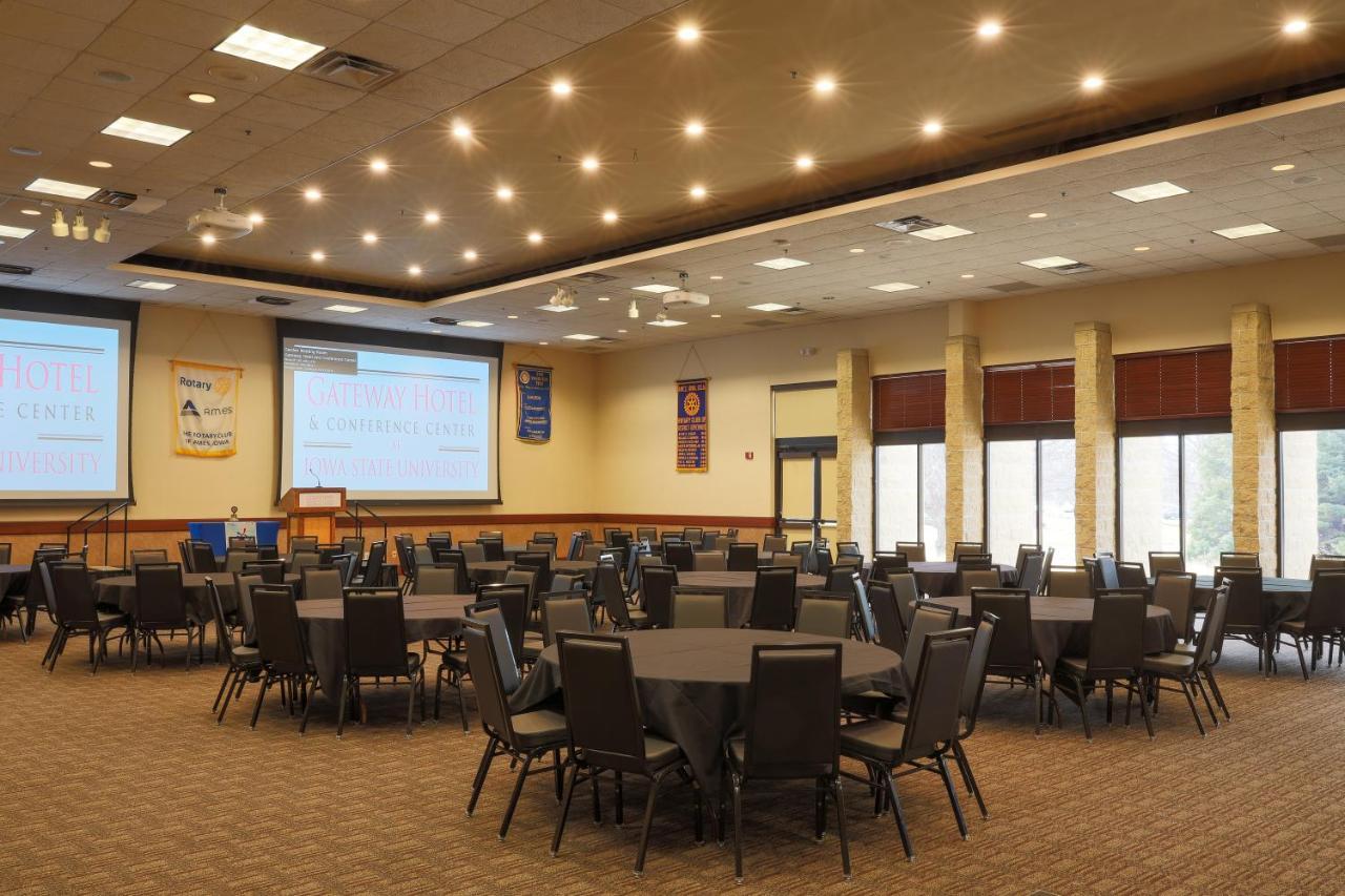 Gateway Hotel And Conference Center Ames Exterior foto
