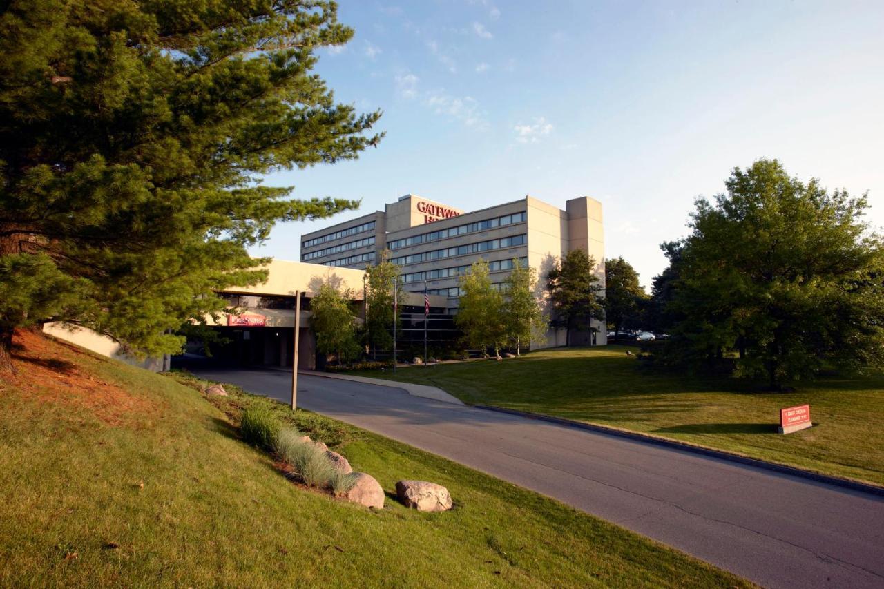 Gateway Hotel And Conference Center Ames Exterior foto